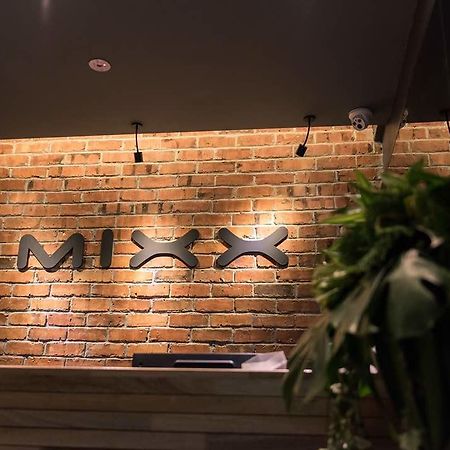 Mixx Express Hotel Sunway Petaling Jaya Exteriör bild