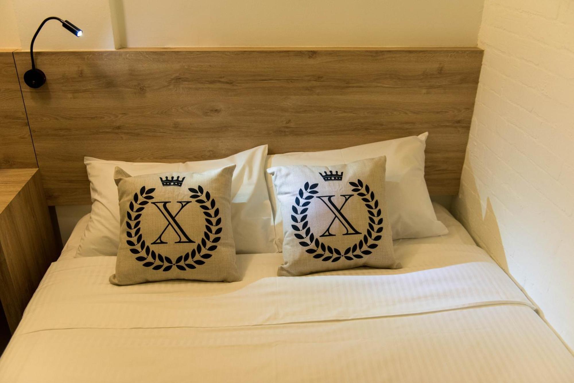 Mixx Express Hotel Sunway Petaling Jaya Rum bild