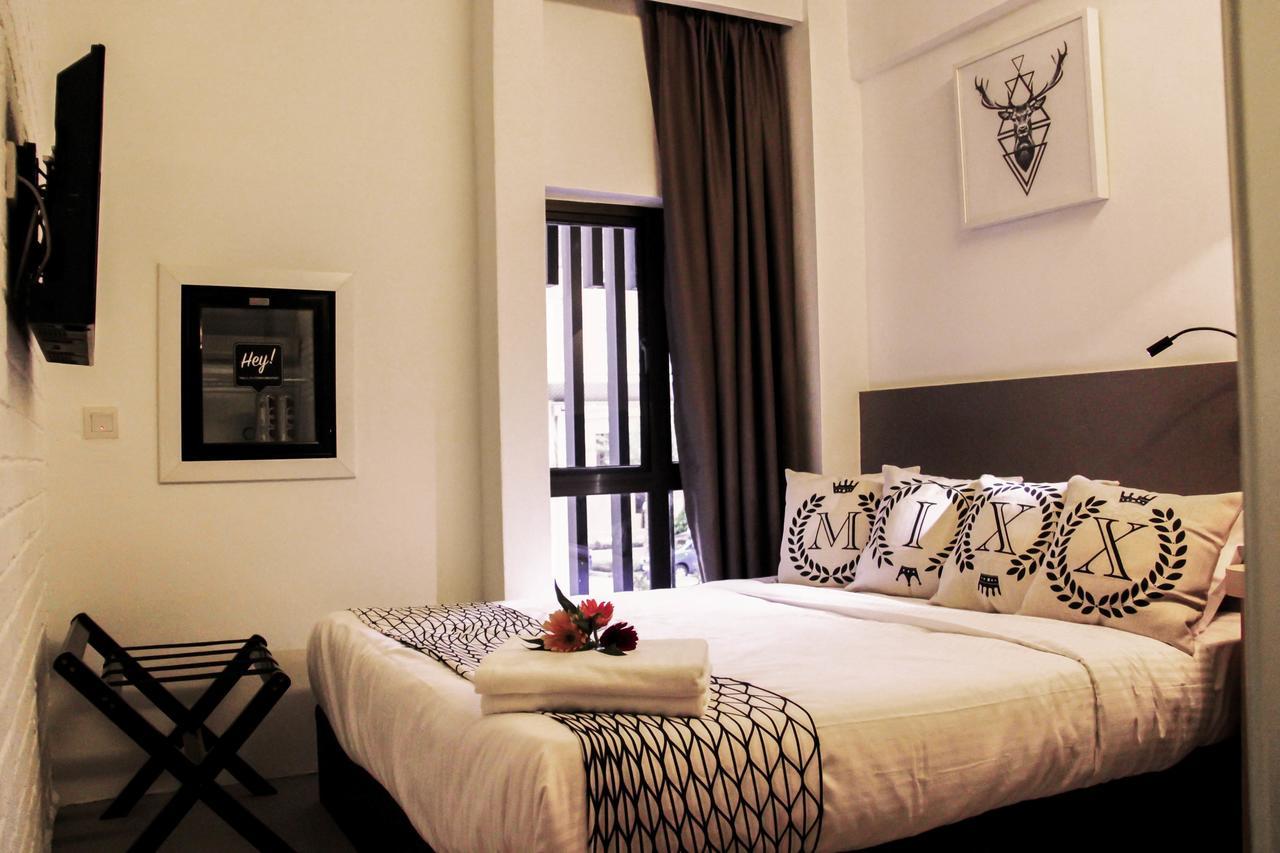 Mixx Express Hotel Sunway Petaling Jaya Exteriör bild
